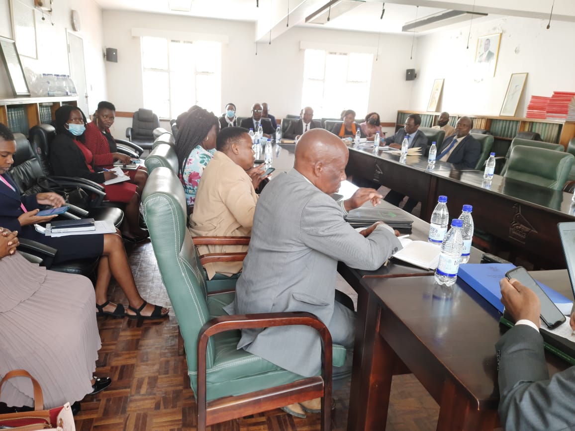 ParliamentZim's tweet photo. #PostBudgetAnalysis - Ministry of @MinofWomenZim has pointed out that despite the meager allocation, the Ministry is going to focus on Gender-Based Violence, Women's Economic Empowerment, Women in Decision Making, & also plans on ending child marriages among other things. https://t.co/VCgi45o1jx