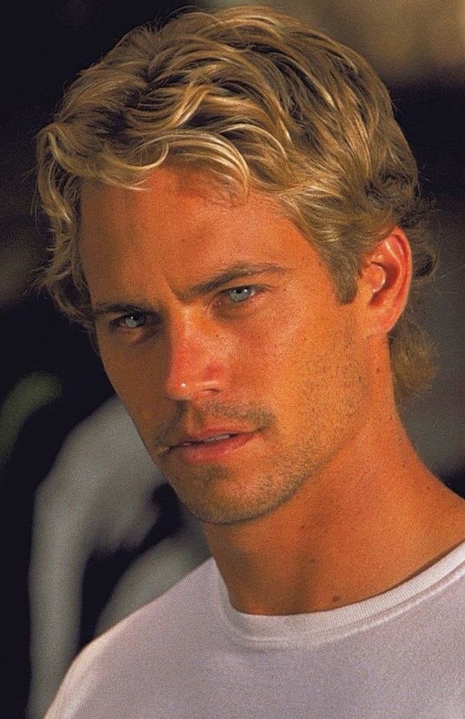 Tech_LabBR's tweet image. Há 9 anos o ator Paul Walker morria em um acidente de carro.