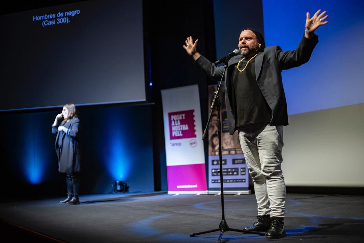 inclusfestival's tweet photo. Estem molt contentes! 🤗

No podriem haver tingut millor inici de festival!

Moltes gràcies a tothom que ens va acompanyar ahir a la inauguració de la desena edició! 🙌🏻

📸 @angelbrave https://t.co/vlt1Ag0u9T