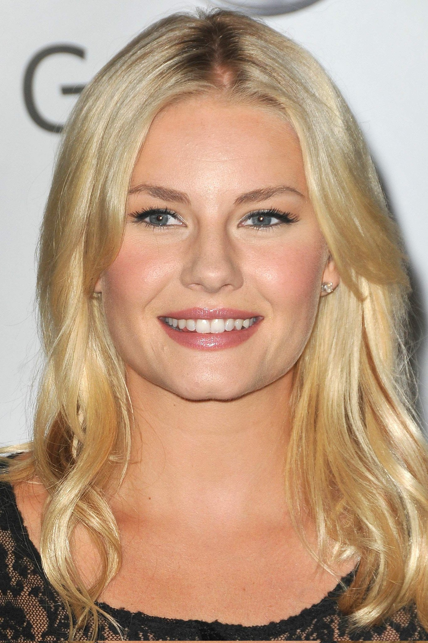 HAPPY 40TH BIRTHDAY ELISHA CUTHBE- KIM BAUER FROM 24 