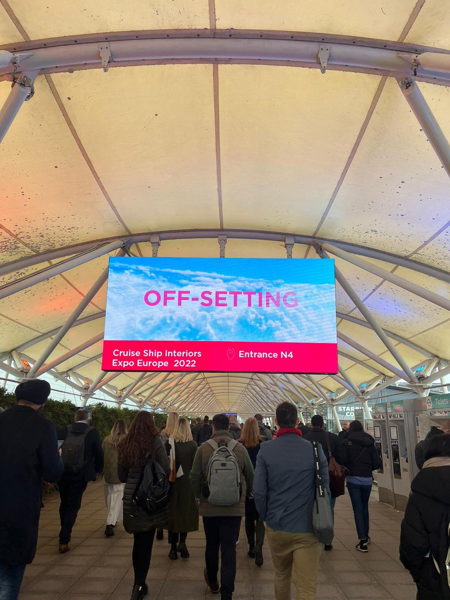 MachinesFoodPro's tweet photo. Good day and good experience in @CSIEexpo #london #cruiseship #cruises #cruiseline #cruiselovers https://t.co/DU0AD4pc2D