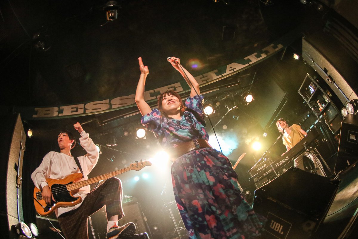 primekeron's tweet photo. 2022/11/23
プリメケロン解散ライブ
「プリズムを通る、」

プリメケロン&amp;ゲストステージ

photo:@__108x3cla https://t.co/F1T2Tfw3g0