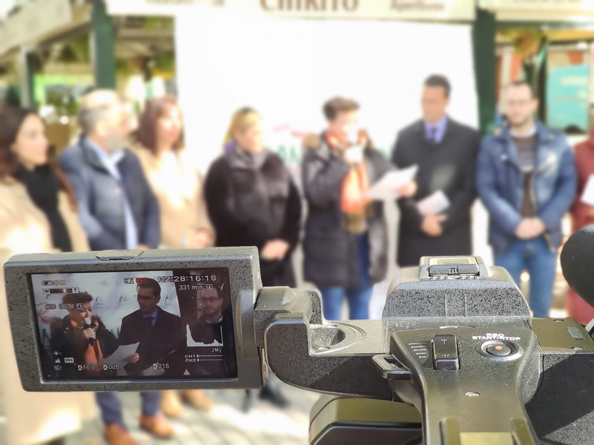 JLBombardino's tweet photo. Y también acompañamos a la asociación #ADANER en el Día Internacional contra los Trastornos de la Conducta Alimentaria.
Hacéis una enorme labor con la juventud andaluza que padece estos trastornos y siempre vamos a estar a vuestro lado.
¡Enhorabuena y a seguir trabajando! 👏💪 https://t.co/7mdzaYBY4d