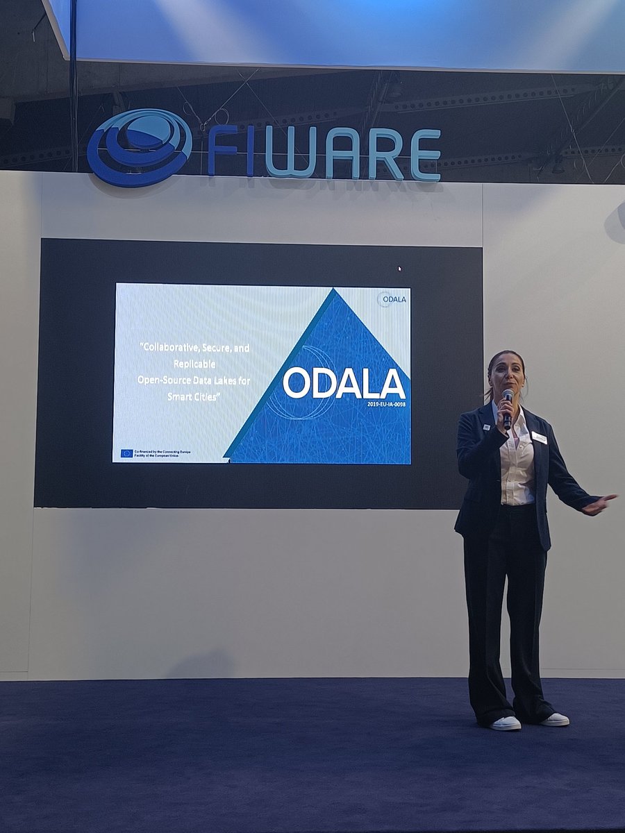 odala_eu's tweet photo. Still about the @SmartCityexpo in Barcelona. This was the last presentation in @FIWARE stage of our project made by @Antonio_Jara. We are really happy with the results of this event! 📝 #opendata #smartcities #connectingeurope #europeancommission #datalake #odala #SCWEC22 https://t.co/iX5jrBbpRV
