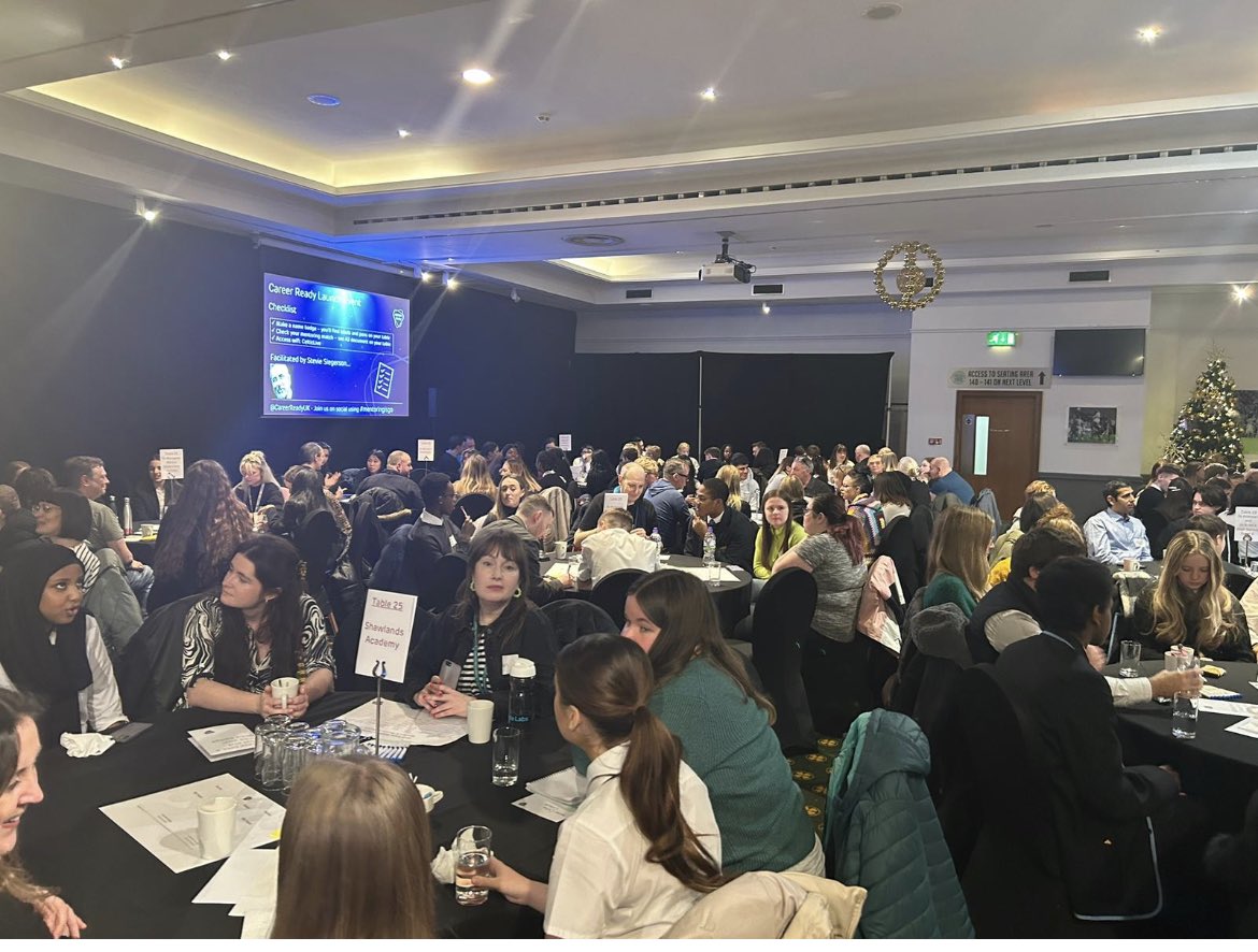 Starting relationships, making friends, building confidence and having mindful big mouths are just some of themes coming from the ⁦<a href="/CareerReadyUK/">Career Ready</a>⁩ ⁦<a href="/GlasgowCC/">Glasgow City Council</a>⁩ ⁦<a href="/SouthLanCouncil/">South Lanarkshire Council</a>⁩ West Dun and ⁦<a href="/inverclyde/">Inverclyde Council</a>⁩ launch today 🚀#mentoringisgo