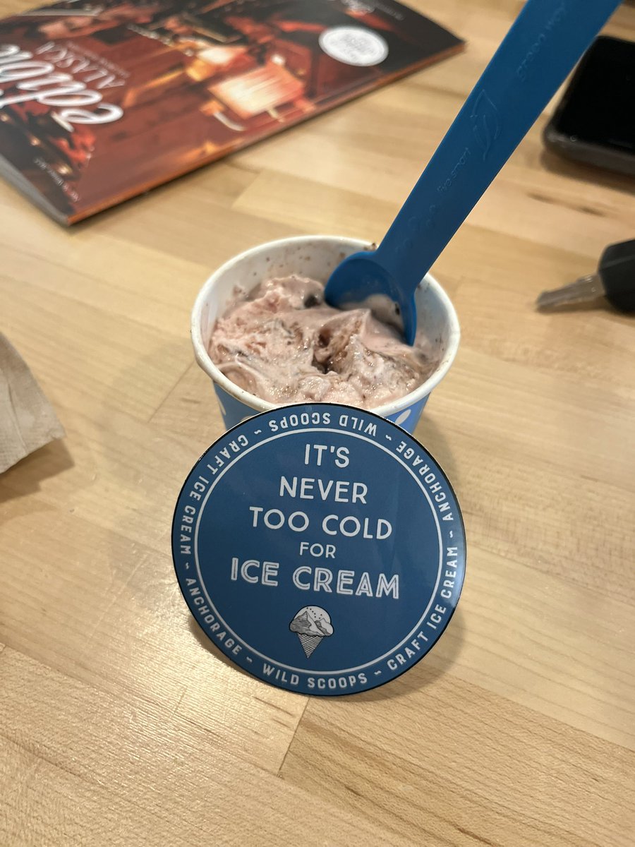 juliesCamp's tweet photo. When your flights delayed 11 hours in Alaska you explore the city and eat pizza and ice cream! #Moosestooth #wildscoops https://t.co/tmgSFRVlah