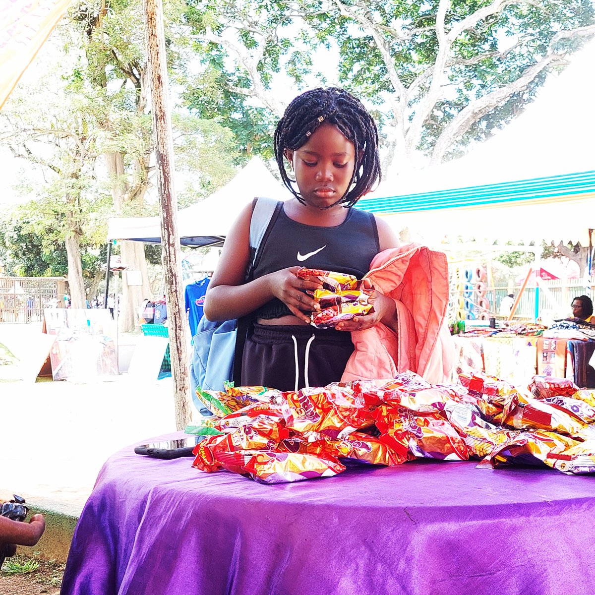 GretLakesBrands's tweet photo. Get your #WCW to smile with our ready-to-eat snacks available in all stores, shops and supermarkets countrywide ππ
#Gorillos #Snacks #WCW https://t.co/ZXBa0qHoVQ