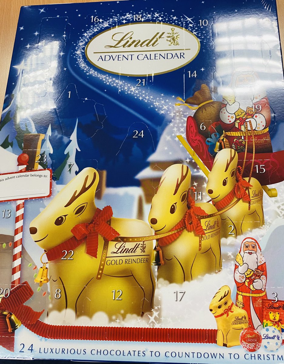 JudeMckerrecher's tweet image. Secret Friend has made my school day begin with a lovely surprise! #Advent #Decemberloading #Grateful for that kindness &amp;amp; thoughtfulness 🙌🎄