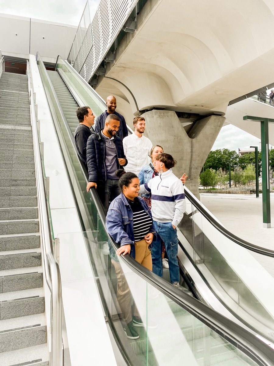 Stage_301's tweet photo. Située au cœur du Digital Park, 301 c'est 750m2 de locaux tous neufs ! L'école est desservie par la ligne B du métro! Green et super pratique pour nos étudiants non véhiculés. Une raison de plus d'intégrer 301 dès janvier 2023 ! https://t.co/7ShhGaV8Cv
#formation #rennes #digital https://t.co/G9w3yG3l31