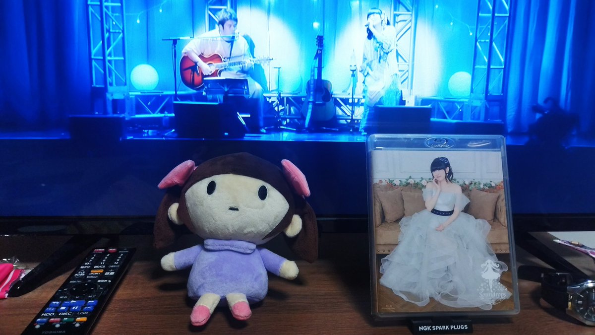 yukariUK23824's tweet photo. Sounddrops鑑賞中〜
#yukarin
#Sounddrops
#田村ゆかり
#風の香りと太陽 https://t.co/tilHxQGdp7