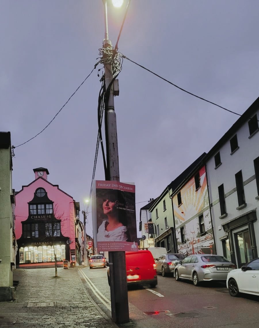 All roads lead to Christmas...

<a href="/10BridgeStreet_/">10 Bridge Street</a> are running a fantastic competition for this show over on their page, so check it out and be in with a chance to win! 🎄