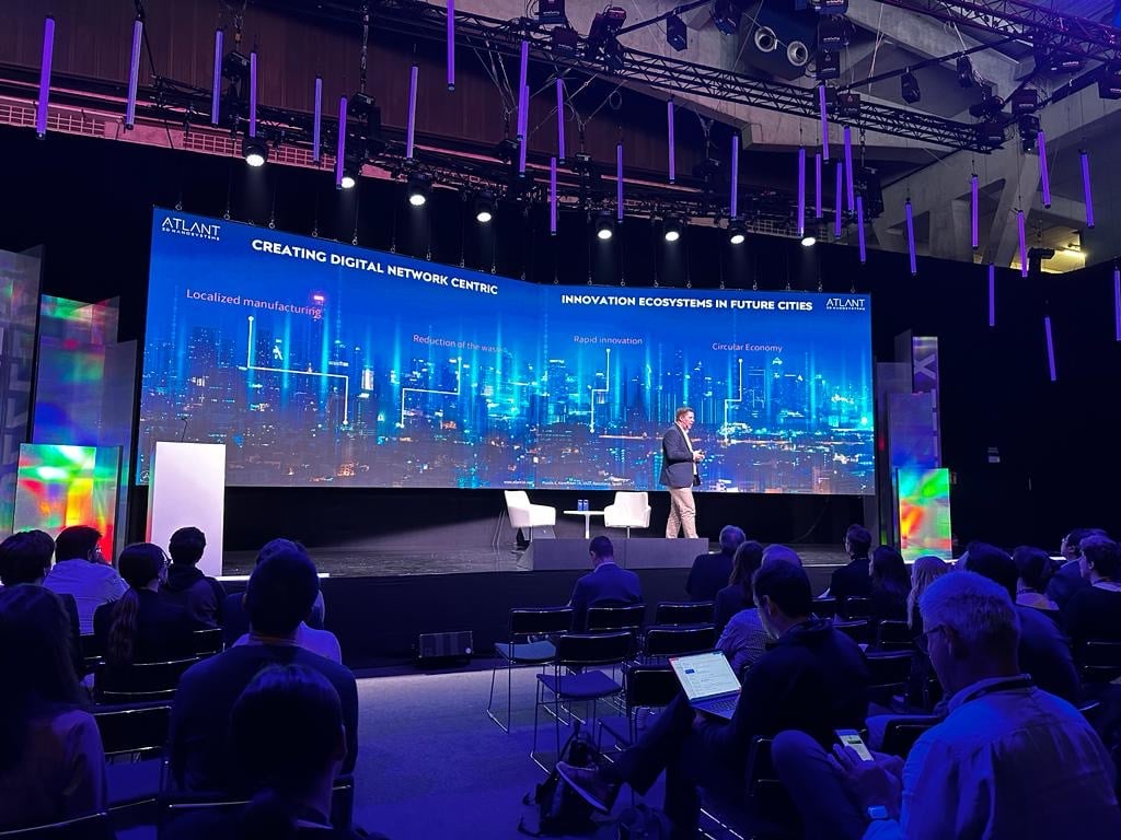 Atlant3d's tweet photo. It was a great pleasure to participate in #PuzzleX last week in #Barcelona where our CEO is &amp;Founder @MPlakhotnyuk gave a presentation on how we can print with #atoms and #molecules. Creating the #future with #atomicprecision!
#atlant3d #deeptech #innovation https://t.co/5tvqvUDFSc