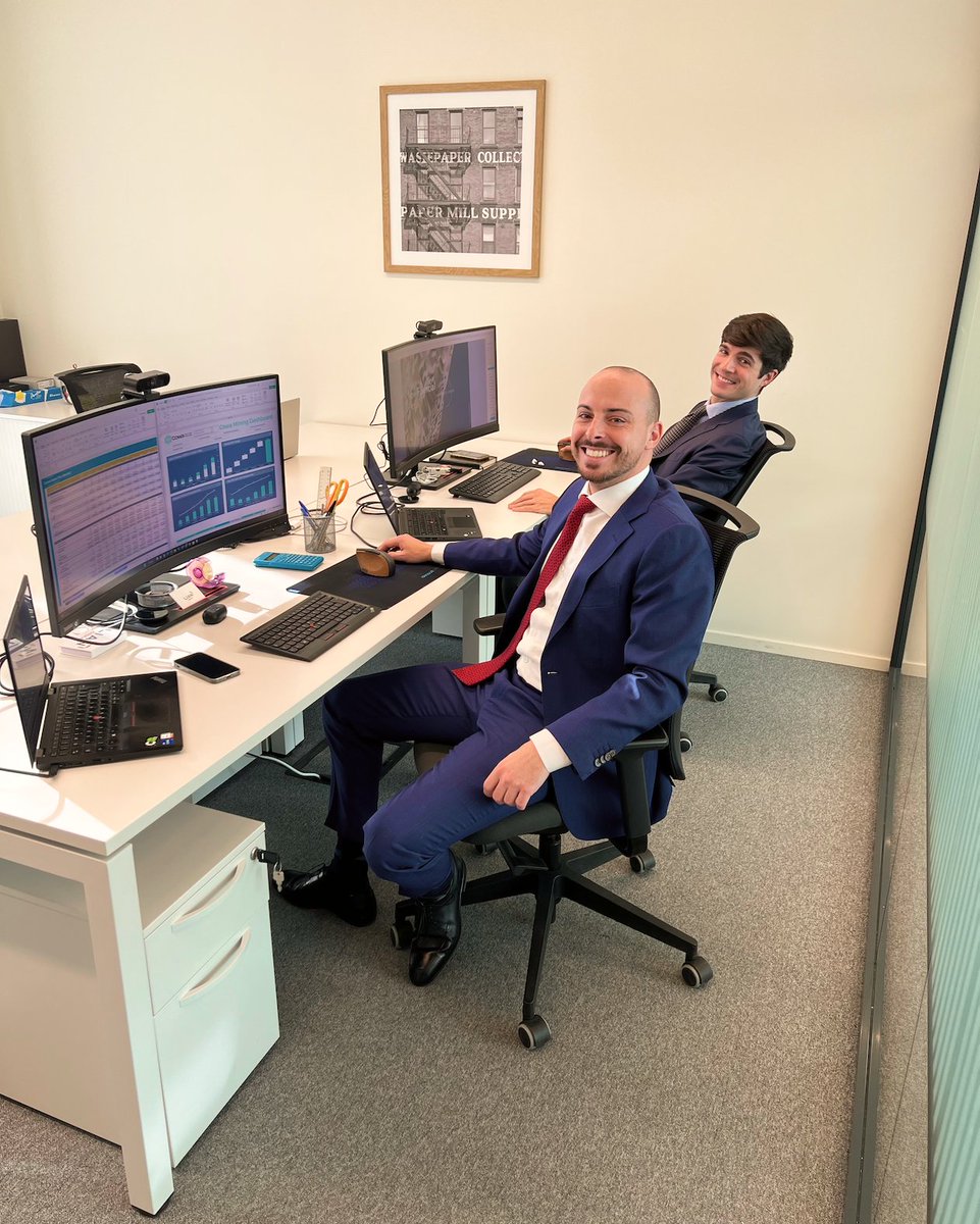 Our #Milan #office is officially open! 🎉 🇮🇹

And as you’ll see in the pictures, it could not be closer to the Duomo di Milano!

We cannot wait to keep working with the Italian market on future #investment opportunities! 🔥

Address: Via S. Raffaele 1, 20121 Milano, Italy