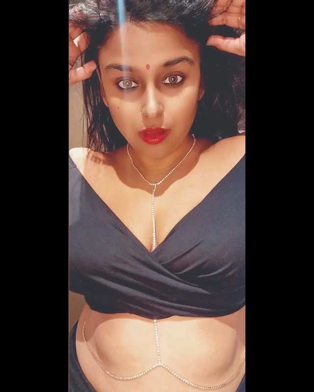 Deshi_Model's tweet photo. https://t.co/egqHChNDac
