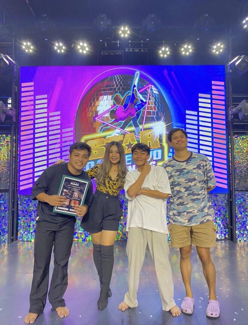 queenievelarde_'s tweet photo. Congratulations Munchkins for winning the Star Dance Duo 1st Semi Final Round! Padayon sa paglambo and goodluck sa inyong journey pa Grand Finals! Godbless your team @zeromnsl 🙌🏻👏🏻✨🫶🏻 #brigadatanghalisaya #judgenumber1 #samplequeen https://t.co/6rB5cUa2nM