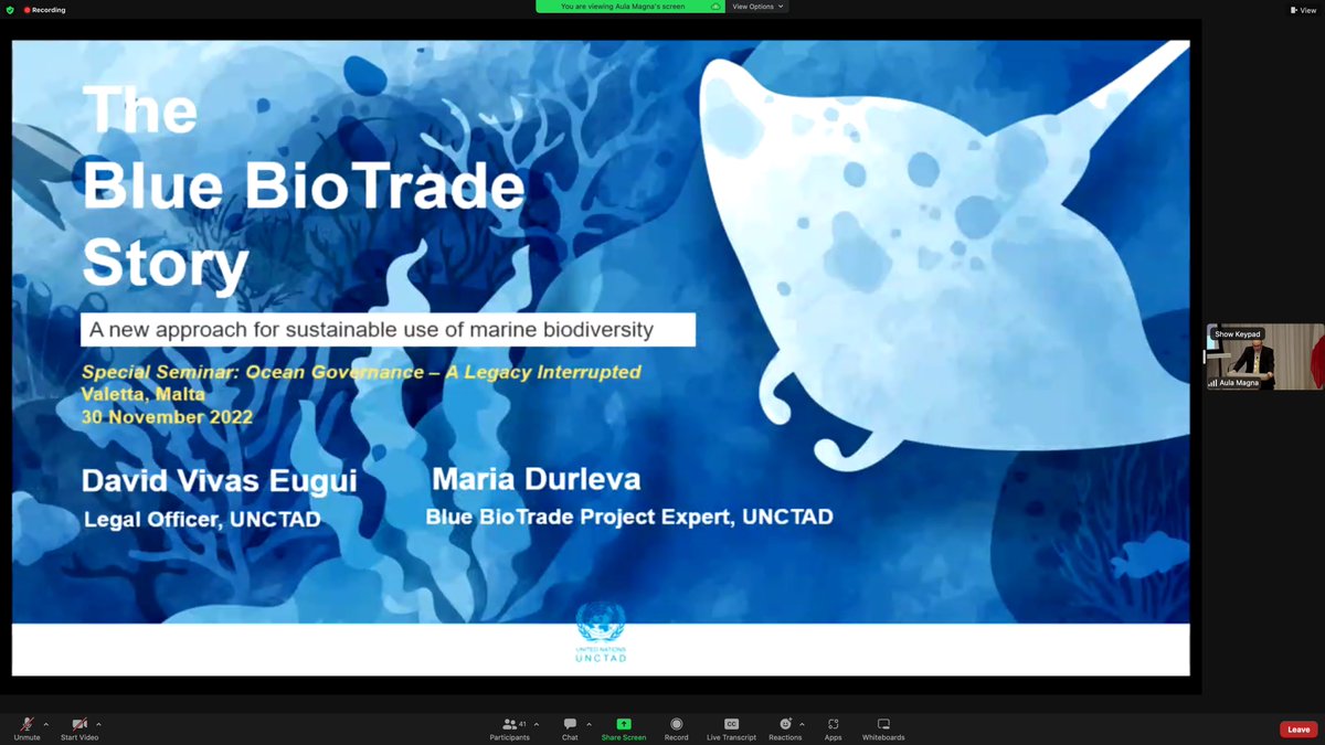 UNCTAD_OceanEco's tweet photo. Bonġu, Malta!🇲🇹 
@DavidJVivas1 shares @UNCTAD's #BlueBioTrade approach &amp; the crucial role of sustainable trade in effectively managing ocean resources, promoting equitable benefit-sharing across the value chain &amp; sustaining global action for the #ocean.
👉https://t.co/0ywoNn9lRg https://t.co/cgfNh7cPvN