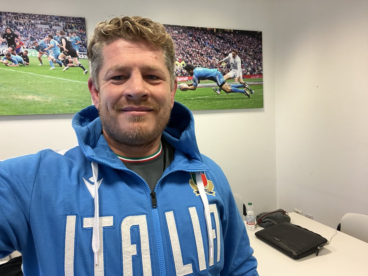 Guess where I’m working this week..
#rugby #coaching #scrumdr