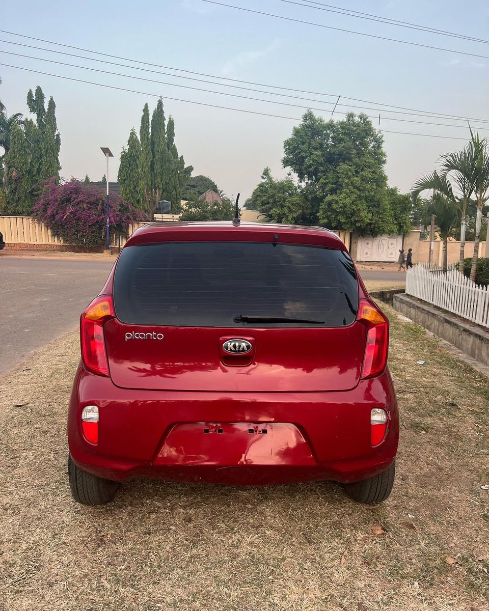 For Sale🤩👌
Condition: Super clean✅ 💯 
Extremely Clean Kia Picanto 2015 model🤯
Transmission: automatic 
Price: 2.7m⚠️
Location: kaduna🌇
#EndSARS #FreeAminu #AsuuStrikeUpdates