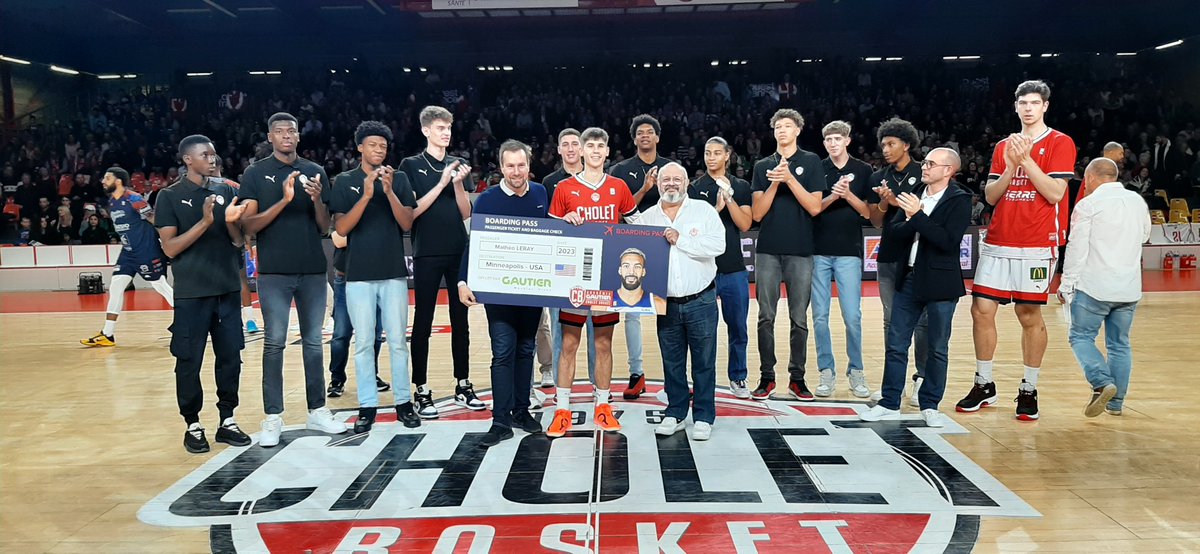 Samedi dernier <a href="/GautierFrance/">Gautier</a> récompensait le joueur de l'Académie avec la + forte progression sportive, scolaire et humaine🏀

Félicitations à Mathéo LERAY qui assistera à plusieurs matches de <a href="/rudygobert27/">Rudy Gobert</a> en mars🤩

Merci Gautier et good trip à Minneapolis Mathéo!👋

#CBFAMILY