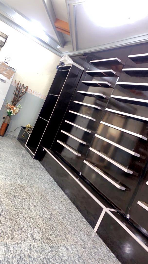AkureBuynSell's tweet photo. November DUMP 🗑

We have this 3 Tons of Brand New LG inverter standing AC.

It’s never been installed before.

Price : #650k 🚫
Buy now @ #565k ✅

Location: #Akure 
Call/WhatsApp: +2348132716764

Kindly RT 🙏🙏🙏 https://t.co/Ov7irAHjX6
