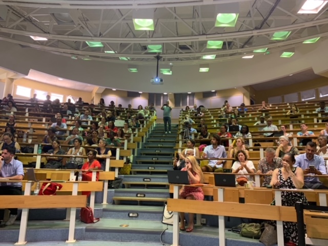 ReseauPE_IDEAL's tweet image. L'ouverture officielle des Rencontres Territoriales de la Protection de l' #Enfance Outre-Mer🤩

👀 Au menu : 7 plénières et 4 ateliers !

Inscrivez-vous sur place à l' @Univ_Reunion ou à distance, c'est gratuit !
👉 ow.ly/mbIv50LQNF5

#collterr #LaRéunion #RTPE