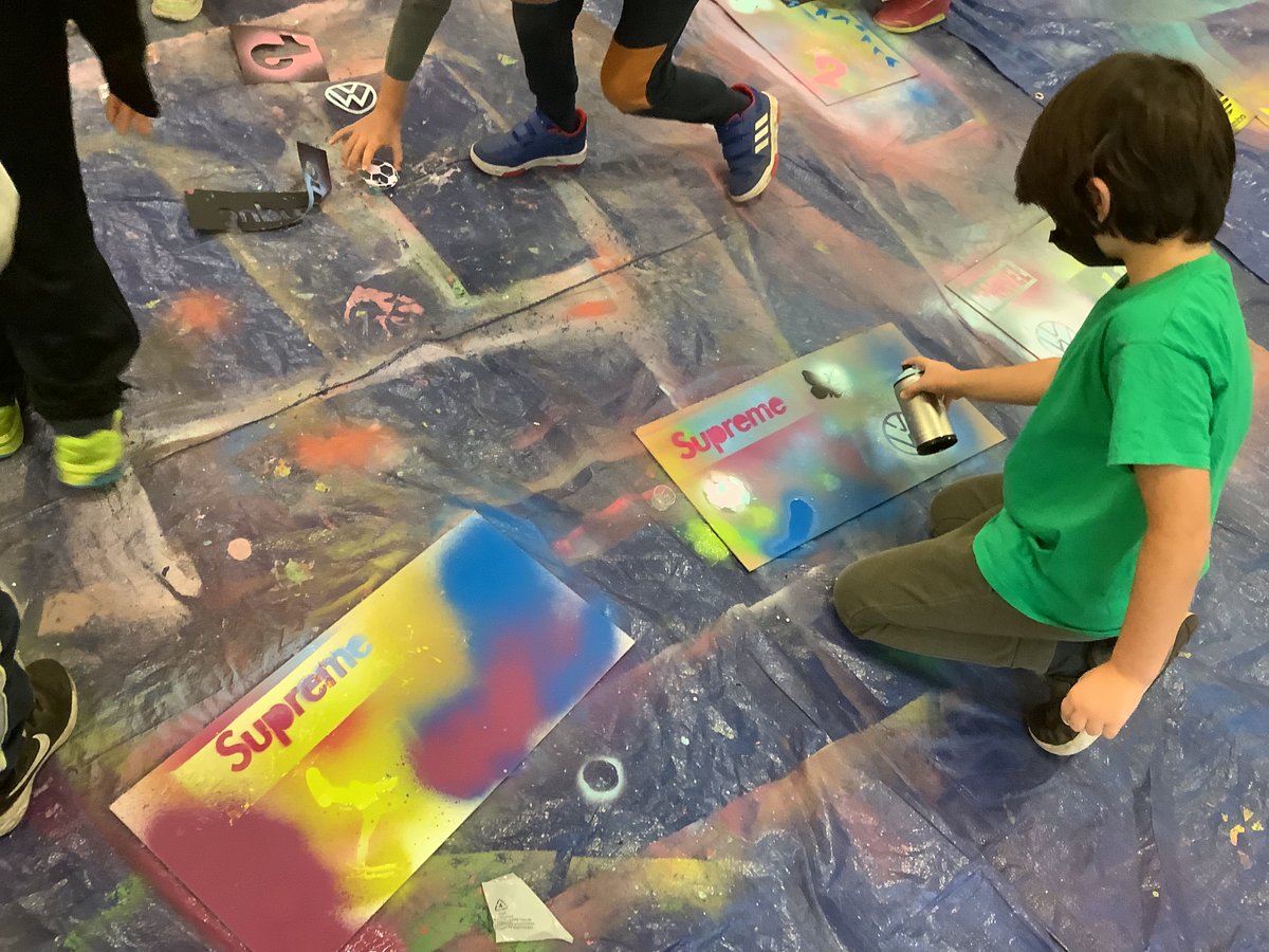 StJamesCPS's tweet photo. The Year 3 children enjoyed making their own graffiti artwork yesterday. This is part of their current topic 'Urban Life' @graffitistars https://t.co/Upb4c7PY2T