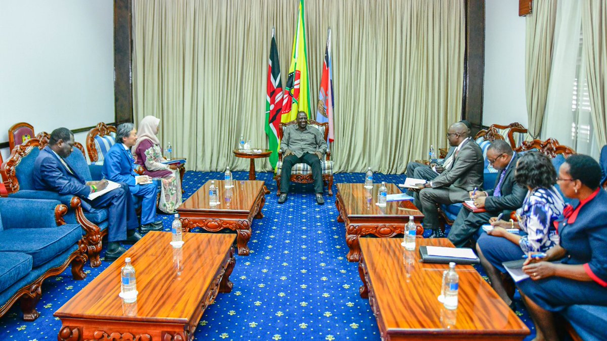 KBCChannel1's tweet photo. President William Ruto meets the Under Secretary, United Nations and Executive Director of the United Nations Human Settlements Programme (UN-Habitat) 
Maimunah Mohd Sharif at State House, Nairobi. ^CW
#WorldCupIkoKBC 
📸 :@WilliamsRuto https://t.co/46FamMTgAK