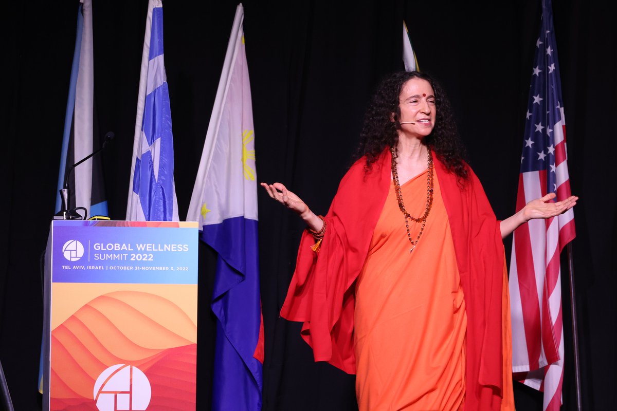 SadhviBhagawati's tweet photo. On this #throwbackthursday, remembering my
#keynote address and sacred yagna (fire ceremony) that I had the honor to lead at the #GlobalWellnessSummit in Tel Aviv, Israel the first week of November.
#2022gws #globalwellnesssummit #Israel #trueself #higherself #fireceremony https://t.co/TtyjszOIrs