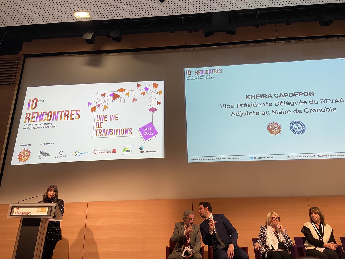 KheiraCapdepon's tweet photo. 🌳En direct du Ministère des Solidarités pour lancer les 10èmes rencontres du RFVAA, aux côtés de @JCCOMBE et @thomasdudebout. Une journée d’échanges entre territoires engagés pour la qualité de vie des ainé-es, une vie faite de transitions qu’il est nécessaire d’accompagner. 💖 https://t.co/UFg4L7XylZ