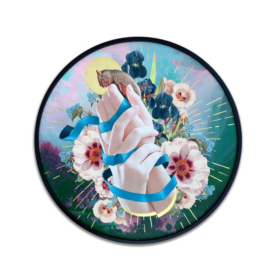 November is coming to a close so why not pop by Art5 gallery -your favourite art gallery, and pick up something to make your home more cozy?!