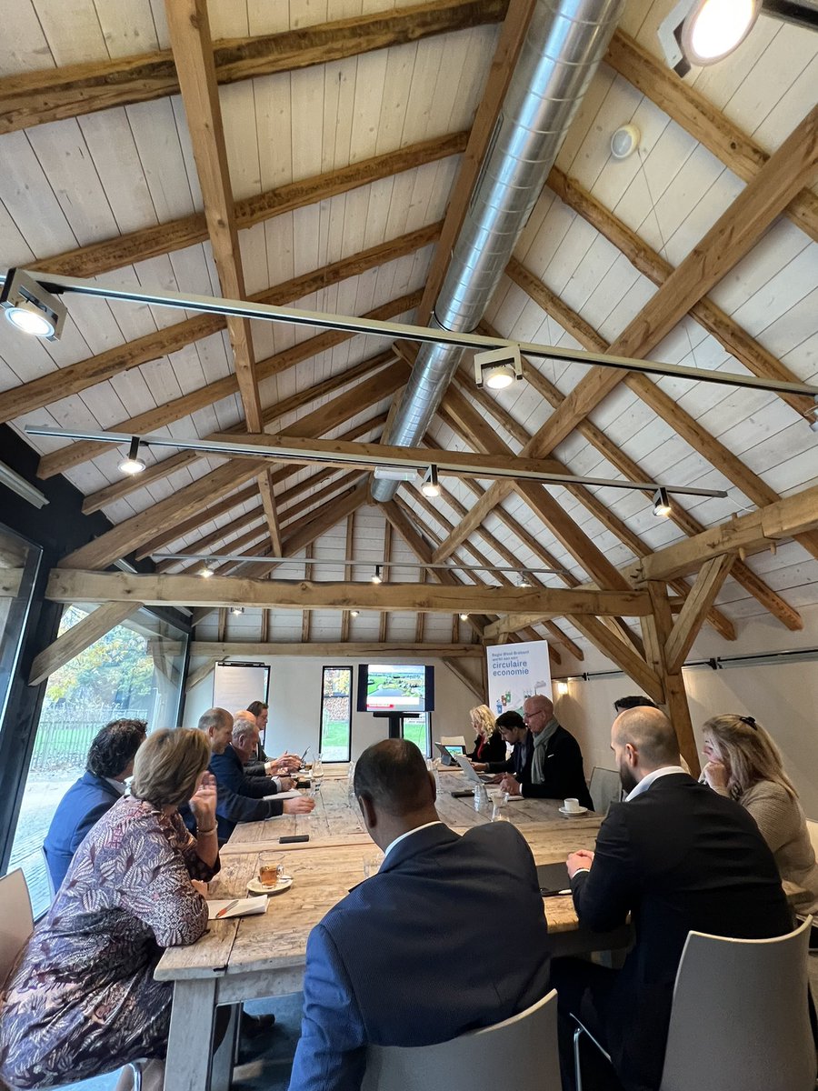 Stephanie ter Borg (@stephanietborg) on Twitter photo Vanochtend dagvoorzitter tijdens de gecombineerde Ontwikkel- en Regiodag van <a href="/West_Brabant/">Regio West-Brabant</a> waarin de regio en provincie samen in gesprek zijn hoe we samenwerken en wat er nodig is om gezamenlijk te werken aan de transities en vraagstukken van morgen en overmorgen Vanochtend dagvoorzitter tijdens de gecombineerde Ontwikkel- en Regiodag van <a href="/West_Brabant/">Regio West-Brabant</a> waarin de regio en provincie samen in gesprek zijn hoe we samenwerken en wat er nodig is om gezamenlijk te werken aan de transities en vraagstukken van morgen en overmorgen