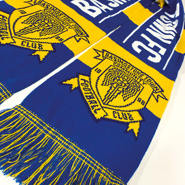 New BTFC Bobble Hat and Scarf anyone? Available from the clubshop on matchdays (starting at our home 2pm kick off vs Guernsey on Saturday) and btfc.co.uk/kits ♻️RT this tweet to be in with a chance of winning the very first Bobble Hat!