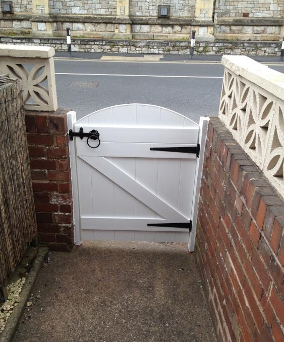 Our small PVC gates are perfect for front gardens. Add a bit of extra privacy to your garden by ordering one today! No need to re-paint and no more rotting wood, a perfect solution!

0844 209 7397
fasterplastics.co.uk

#fasterplastics #Gates #pvc #wirralbusiness