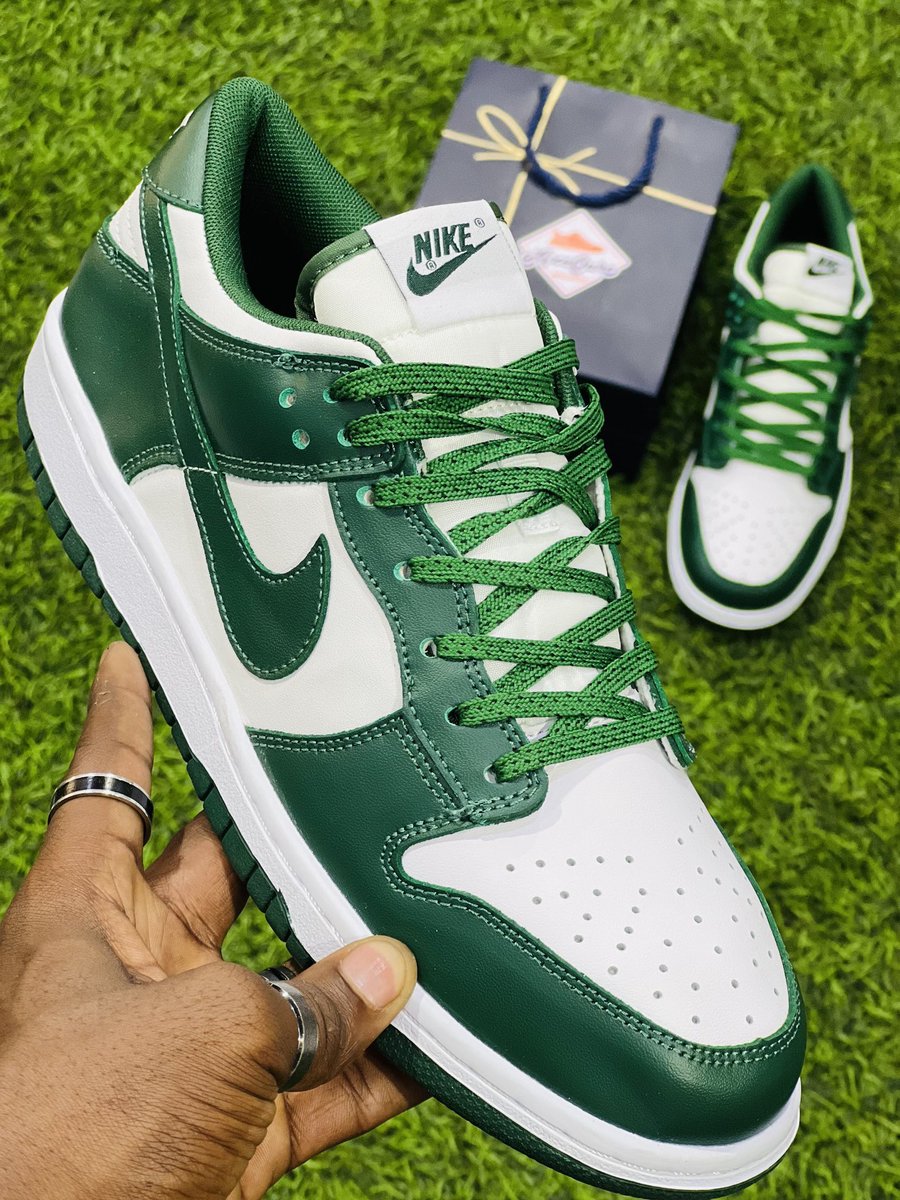 𝗔𝘅𝗲𝗰𝘂𝗿𝗲 🙂 tweet media