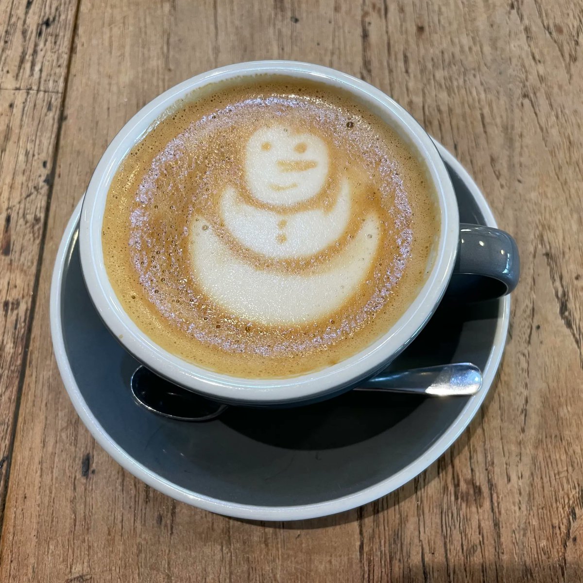 RCSwales's tweet photo. Blue skies and festive coffees on staffโs #WellbeingHour this week โ๏ธโ๏ธโ๏ธdaylight and caffeine - both so good for the soul! #WellbeingWednesday
Awyr las a choffi Nadoligaidd ar #AwrLles staff yr wythnos yma โ๏ธโ๏ธ โ๏ธ golau dydd a coffi- maeโr ddau yn dda i'r enaid! https://t.co/7NdoH5eWcx