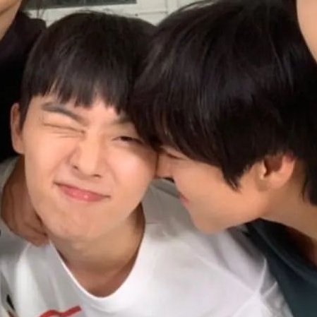 tppmisser's tweet photo. the bts                                    the outcome https://t.co/ICK9V8jD34