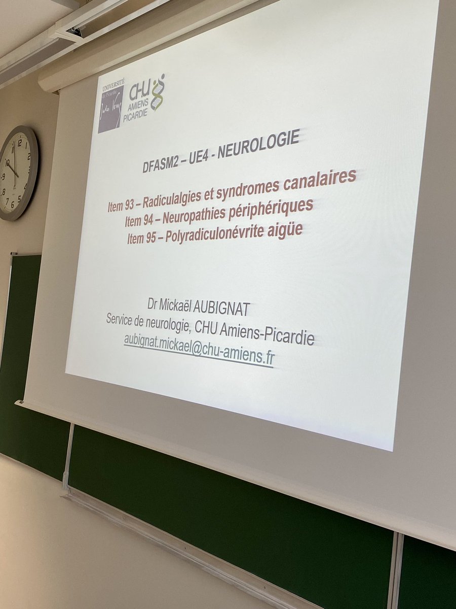 MickaelAubignat's tweet photo. Ce matin on parle #neuropathie, #Parkinson et mouvements anormaux aux 5eme années de #medecine #DFASM #EDN #ECNi #Amiens #neurologie @UPJV_Univ @CHUAmiens https://t.co/XAltoIJn5F