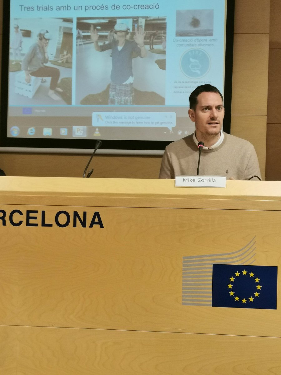 TRACTION_EU's tweet photo. Project leader Mikel Zorilla presents #TractionEU at the #EuropeanComission in Barcelona this morning.
Our technology:
🔧#CoCreationStage
🔧#CoCreationSpace
Our 3 #CommunityOperas:
🌟#LaGataPerduda
🌟#OutoftheOrdinary
🌟#OTempoSomosNós
#H2020 https://t.co/O2qGusP3Kh