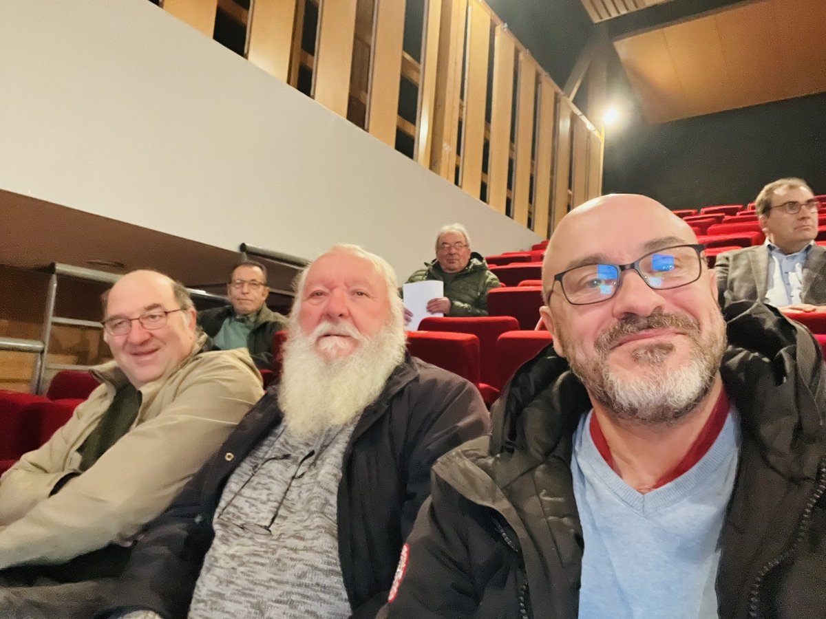 cyrilcibert's tweet photo. Présent ce matin à l’Assemblée Générale de l’Agence des Territoires de la Vienne #AT86 @departement86 @Maires_Ruraux https://t.co/GpoU469X8x