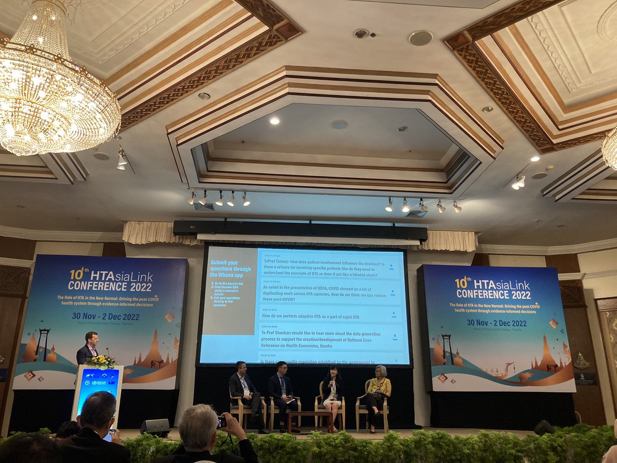 SarayuthKhuntha's tweet photo. #HTAsiaLink2022 Plenary 1: How will the landscape of HTA look like after the Covid pandemic? Will there be more opportunities or barriers? #HTAsiaLink #HTA https://t.co/hefd2PXx2e