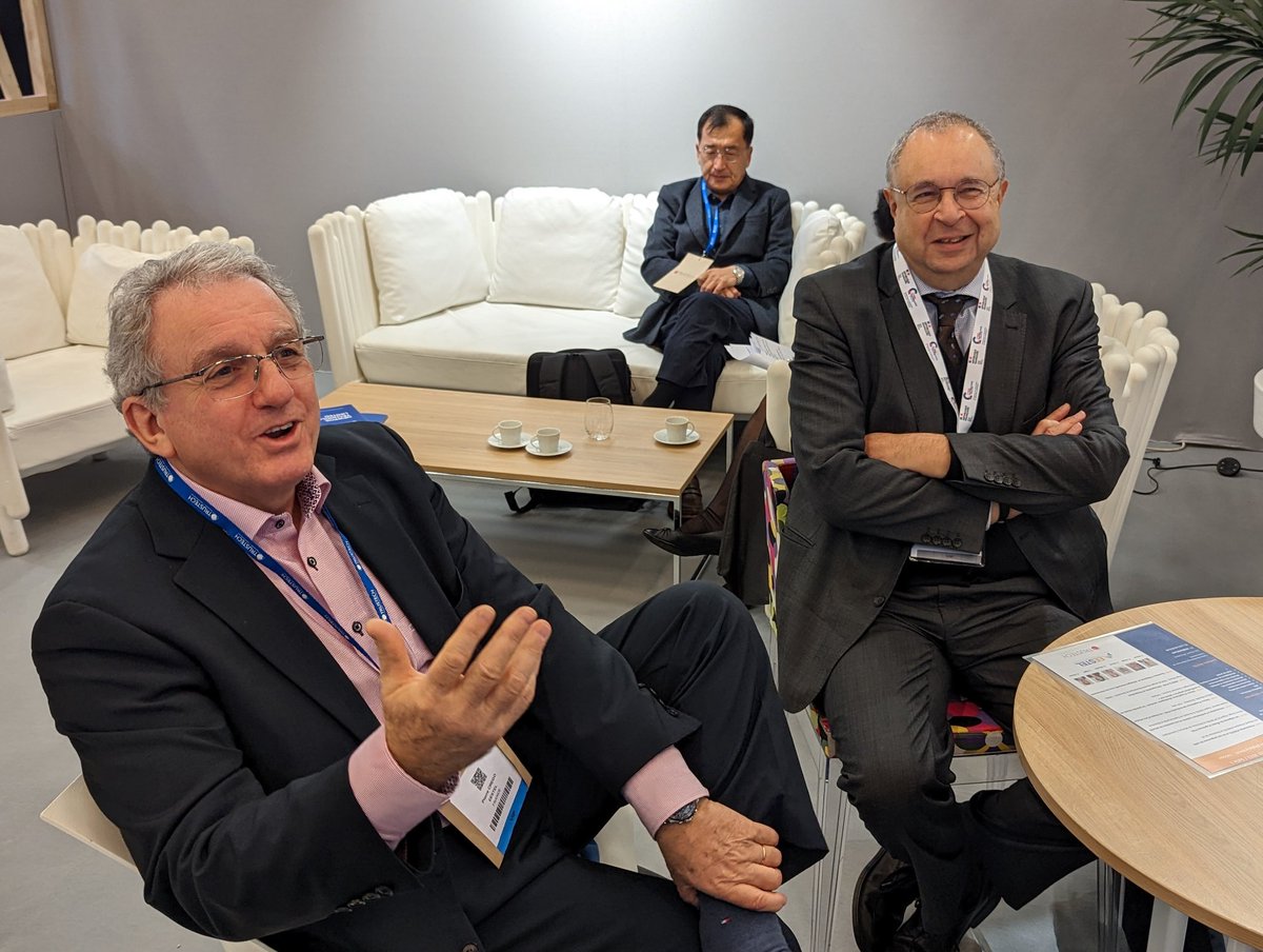 EESTEL_FR's tweet image. #Trustech2022 

Nos experts dans les starting blocks pour l'atelier sur la vérification d'identité à distance qui démarre à 11h30 ! 

#PVID #cybersecurite