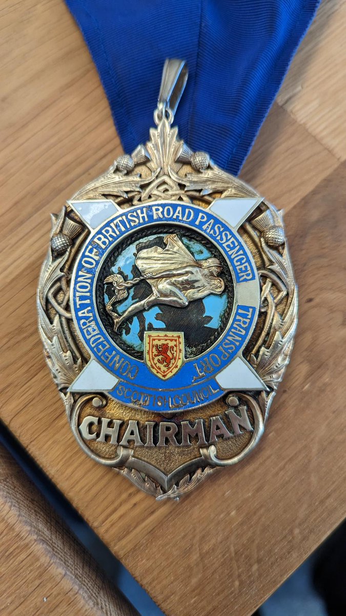 PaulWhite_CPT's tweet photo. This is the 'Confederation of the British Road Passenger Transport - Scottish Council' chain of office (we're now the more catchy @CPT_Scot) The Chain is engraved with past Chairs right back to 1922. 100 years of history! https://t.co/QACgHOl7lf