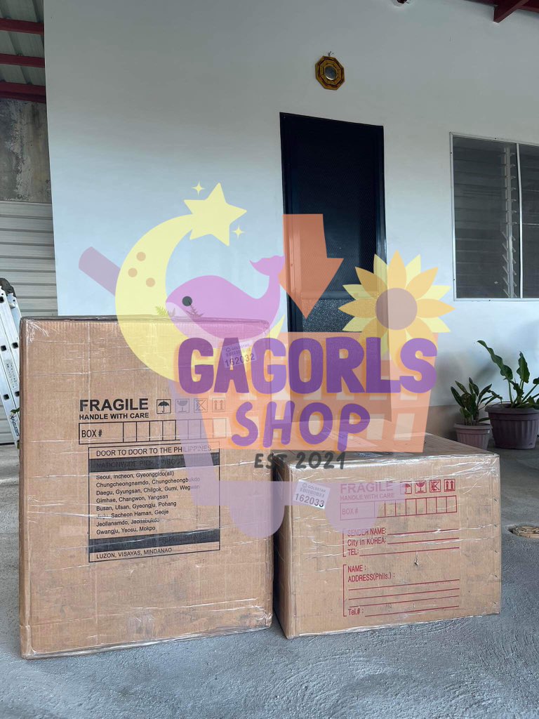 GAgorlsshop's tweet photo. Annyeong bbs 🤗

Nadeliver na po sa PH address namin yung box 56-57. 

No rush shipping po. Sa mga may remaining balance pwede na kayo mag-send para malagay po sa shipping list. 

Thank you bbs 🤗💜
#GGS_Updates 

-🛒🐳🌟🌙🌻💎 https://t.co/Byw3dK0Zye