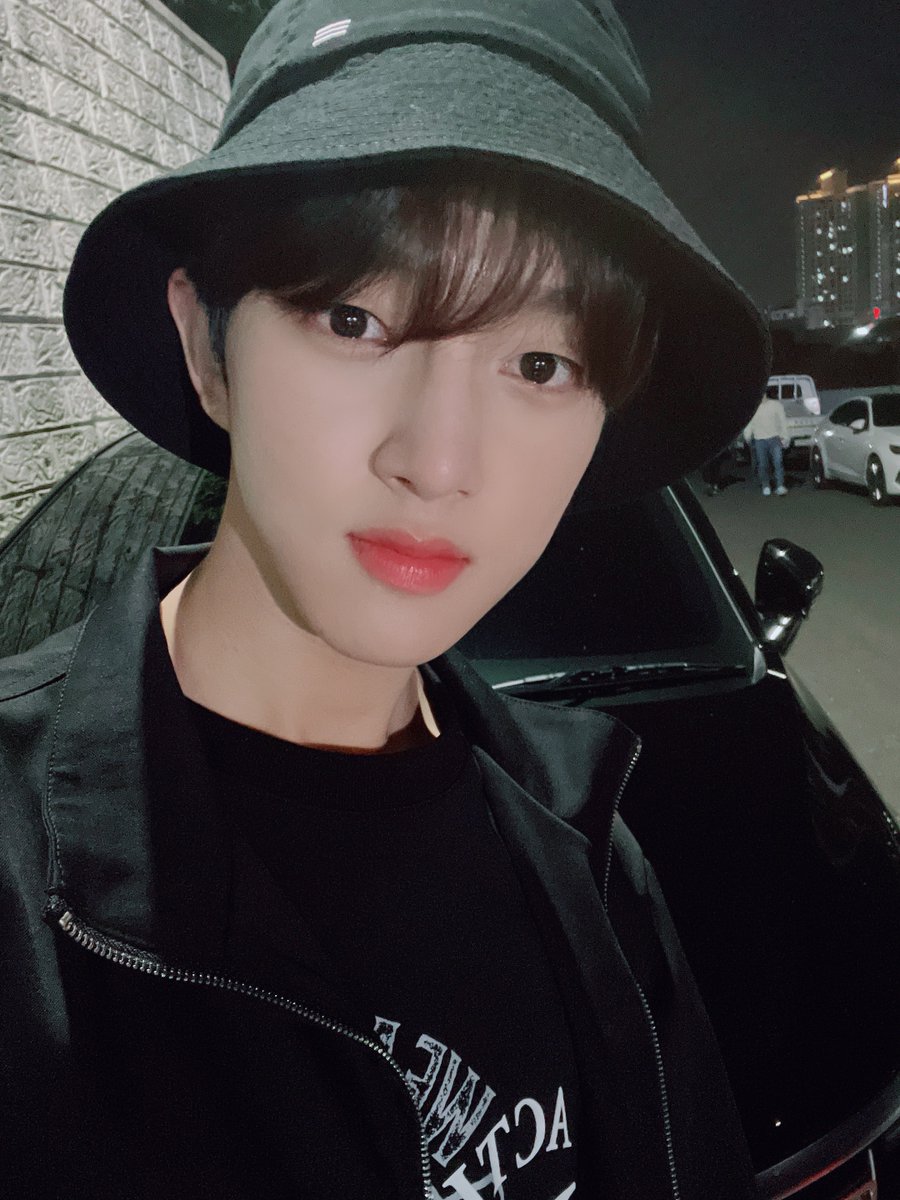 [📺] #골드니스 여러분!
#디즈니플러스 #3인칭복수
#봉재현 이 출연했습니다. 
우리의 봉배우🎉 과연 어떤 모습을 보여줬을지🤔
드라마 속 재현이를 찾아보세요👀

▶ bit.ly/3hkSYal

#GoldenChild #골든차일드 #GNCD
#재현 #BongJaeHyun #JaeHyun