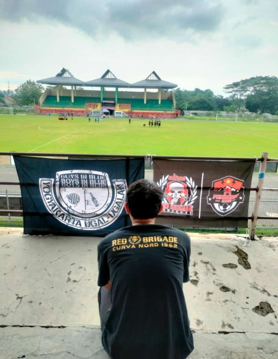 Red Brigade Persekat 1962 tweet media