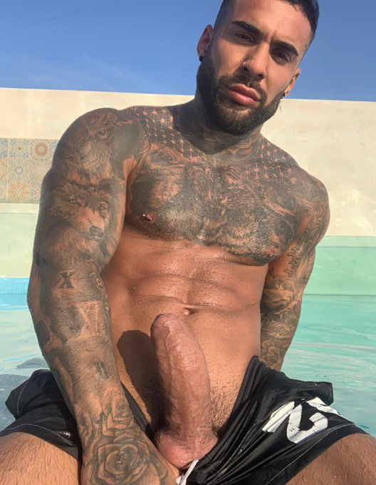 Watch Imanolbrown 🇺🇸 🇪🇸's leaked NSFW photo on TwXstars