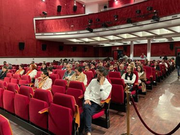 AmbCanMaroc's tweet photo. Le Cinéma canadien🍁était à l’honneur au #festivaldroitsdesfemmes @ONUFemmesMaroc #16jours avec la projection du film #Kuessipan de @MyVerreault suivi d’un débat passionnant avec la salle. #UnissonsNous contre les #ViolencesFaitesAuxFemmes. https://t.co/FHV6rE24vT