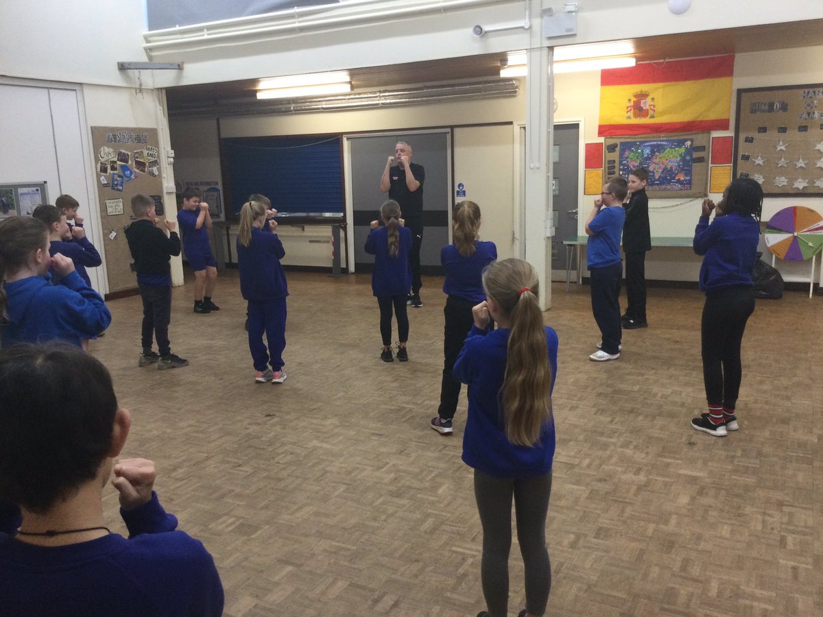 Bollinbrook CE Primary School tweet media