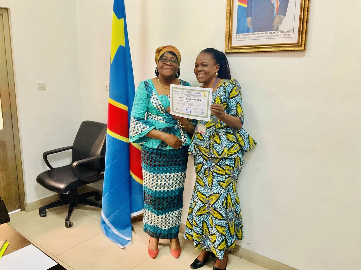 R2Congo/Point focal Ci-AF RDC,Ong (@r2congo) on Twitter photo 16 jrs d’activisme/VBG:Remise brevets aux cadres et agents de la Cellule Genre et membres du Cabinet du <a href="/TourismeRDCongo/">Ministère du Tourisme de la RDC</a>.
Invitée par le SG Tourisme,la Présidente du R2Congo,<a href="/belilunt/">Belinda Luntadila N</a> a encouragé ds leur engagement dans la promotion du genre.<a href="/MingenreRdc/">MinGenreRDC</a>,<a href="/UNFPARDC/">UNFPA-RDC</a>.<a href="/creeij2011/">creeij asbl </a> 16 jrs d’activisme/VBG:Remise brevets aux cadres et agents de la Cellule Genre et membres du Cabinet du <a href="/TourismeRDCongo/">Ministère du Tourisme de la RDC</a>.
Invitée par le SG Tourisme,la Présidente du R2Congo,<a href="/belilunt/">Belinda Luntadila N</a> a encouragé ds leur engagement dans la promotion du genre.<a href="/MingenreRdc/">MinGenreRDC</a>,<a href="/UNFPARDC/">UNFPA-RDC</a>.<a href="/creeij2011/">creeij asbl </a>