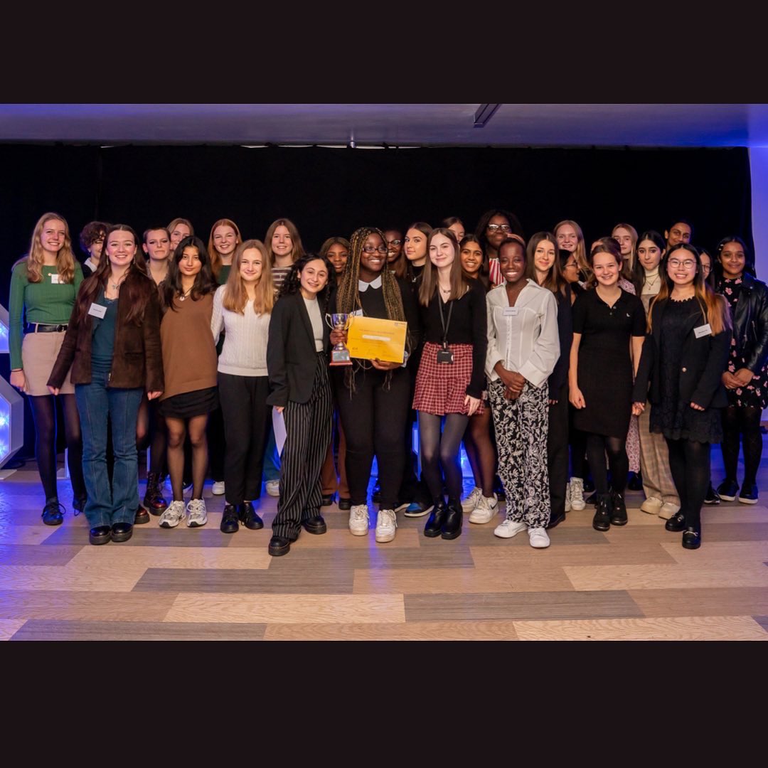 STAHSSixthForm's tweet photo. Well done to all the #STAHSSixth entrants to the Mary Lucey Research Prize 2022 💫 The judges were impressed by the wealth of the questions explored and the depth of the research 👏👏 https://t.co/pkIimo0XxE